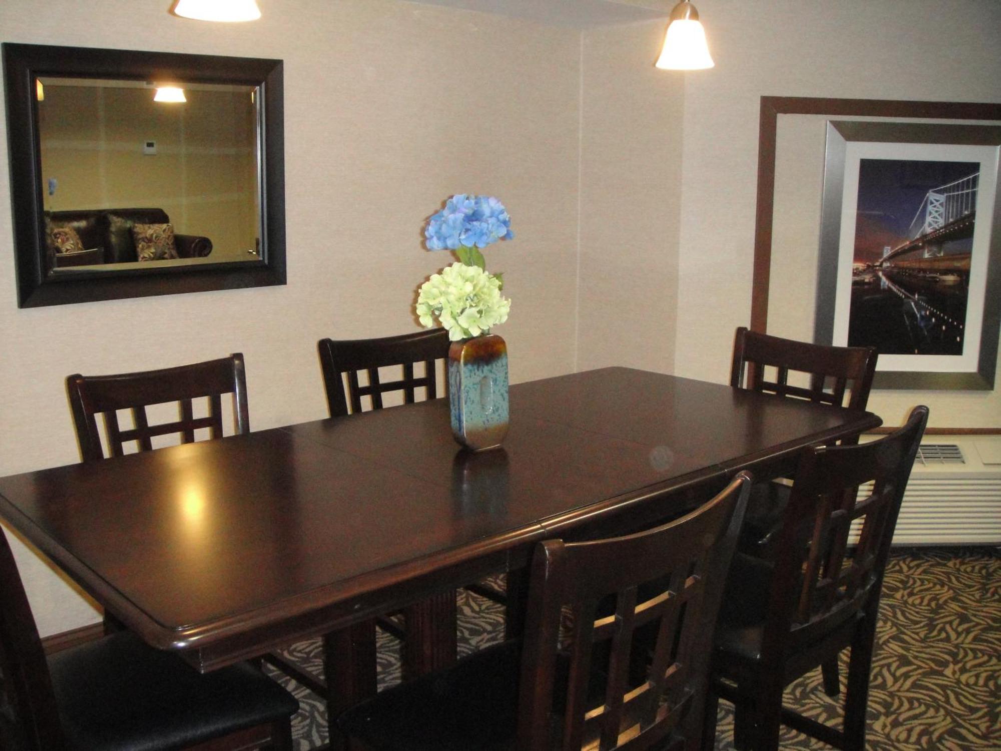 Quality Hotel Essington Bagian luar foto
