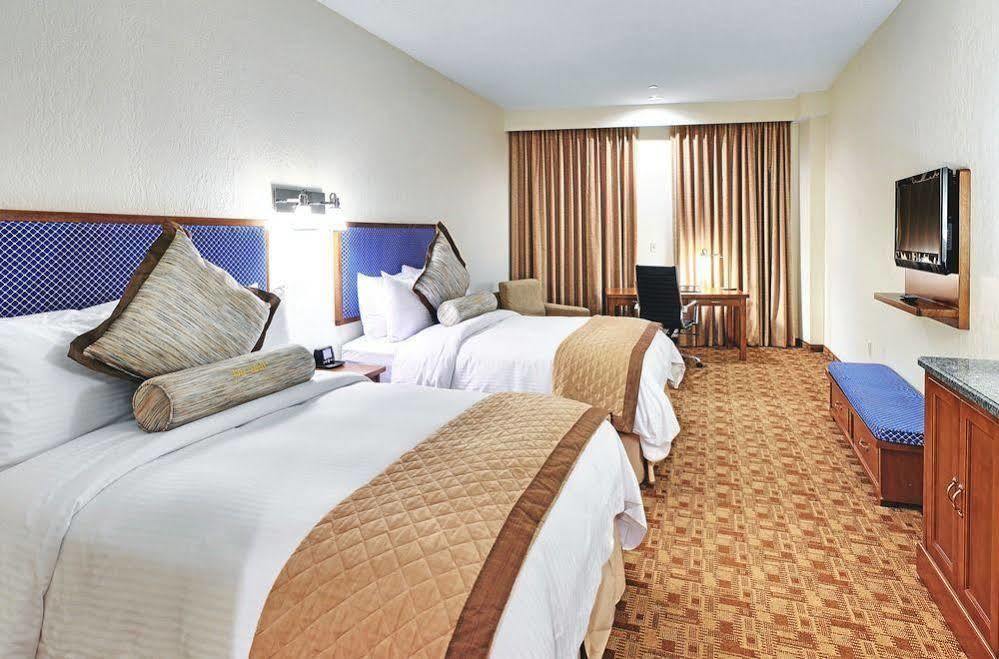 Quality Hotel Essington Bagian luar foto